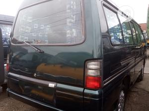 Mitsubishi L300 2001 Green
