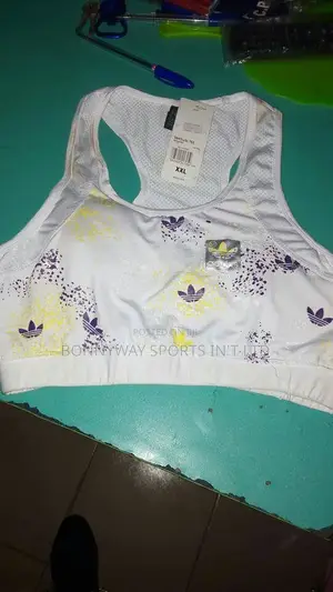 Sports Ladies Bra Tops Of Various Colours