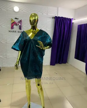 Gold Chrome Hand Posture Female Display Mannequin
