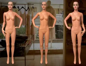 G7 Plastic Bald Head Female Mannequin Model