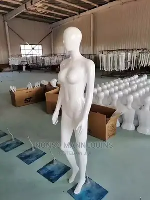 Cheap Factory Glossy White Female Mannequin