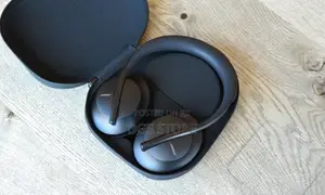 Bose NC 700 Bluetooth Headphone 700