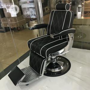 Standard Barbing Chair