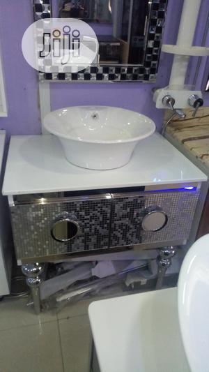 Cabinet Basin