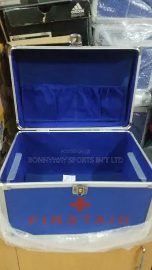 First Classic Aid Box