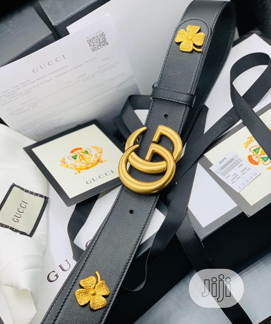 gray gucci belt
