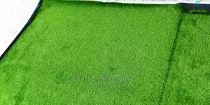 Artificial 10mm Flooring Grass