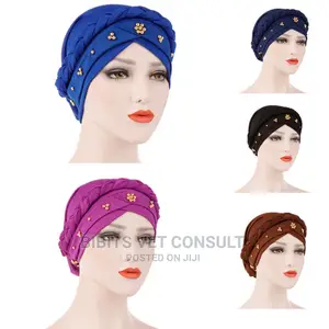 Muslim Single Pin Gold Pearl Whip Hooded Hat