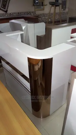 Receptionist Table