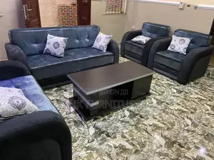 Executive 3+2+1+1 With Center Table