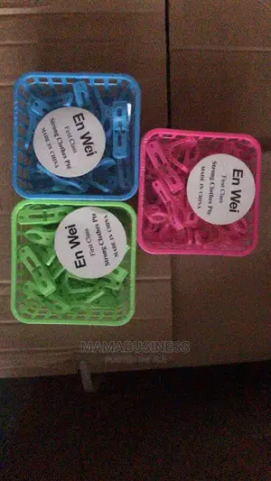 20pc Set of Peg Hanger