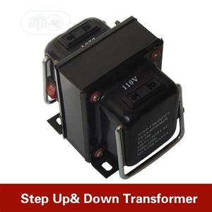 Step Down Transformer 220V + 110V - 300W
