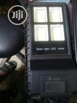 100w Derik Solar Street Light (All In One)
