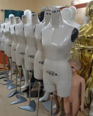 Damming Dressform Size 10/12