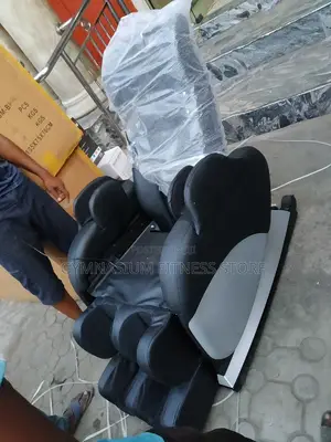 Massage Chair Black
