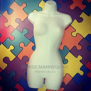Hanger Mannequin 1