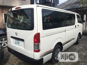 Toyota Hummer Bus For Hire / Lease