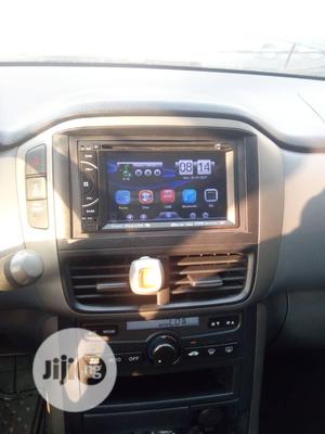 Honda Pilot 03/06 DVD With Reverse Camera