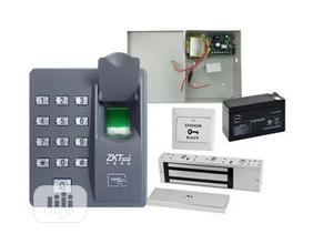 X6 Fingerprint 180kg El Lock +Power +Battery+Exit Button