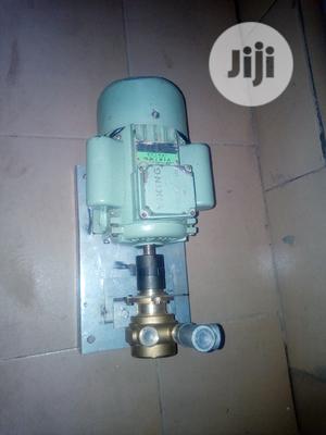 Gas Pump Machine