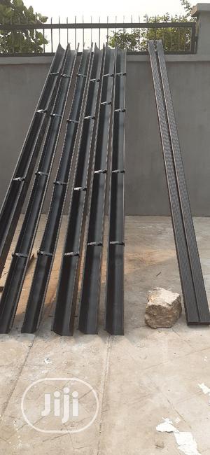 High Quality PVC Water Collector (Black Profile)