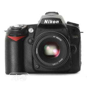 Nik D90 Dslr Camera
