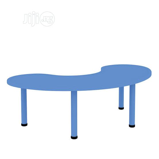 Half Moon Plastic Nursery Activity Classroom Table