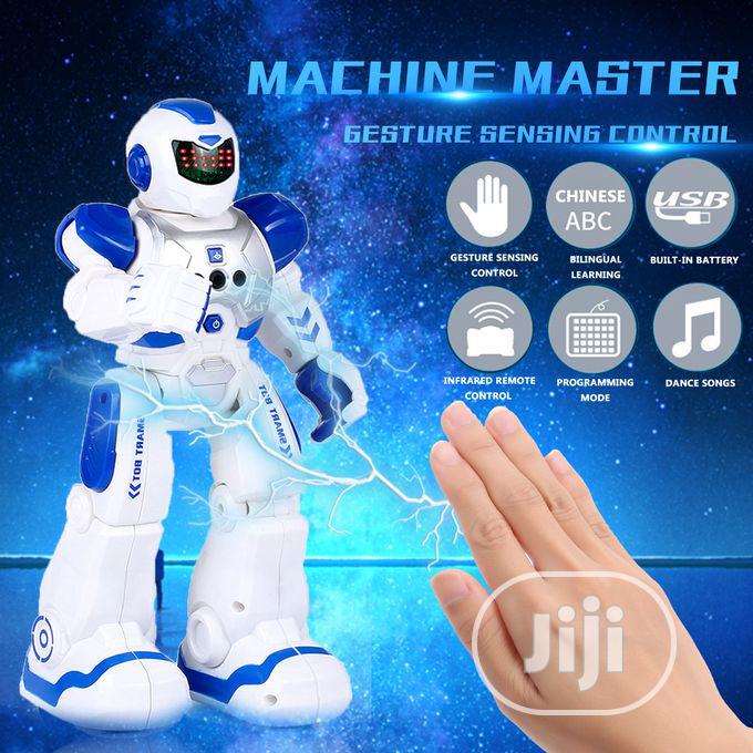 Multi-Function Remote Control Auto Display Smart Robot