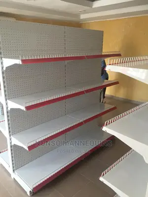 Supermarket Shelve