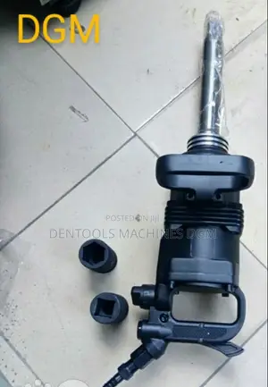 Air Impact Wrench 1" With Socket
