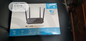 D-Link Ac1200 Wi-Fi Router