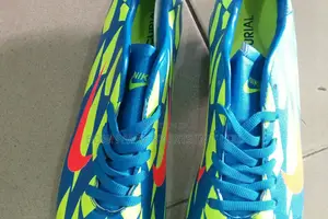 Size 44 Professional Nike Mercurial Boot