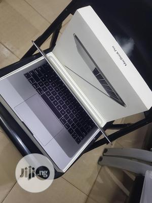 Laptop Apple MacBook Pro 8GB Intel Core i5 SSD 256GB