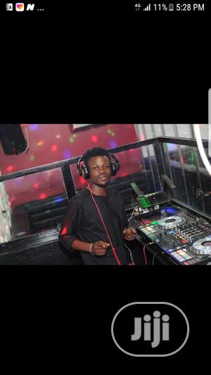 Good DJ To Make Party Full Of Fun