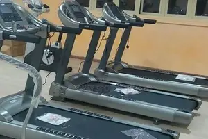 4HP Commercial Motorized Treadmill Machine