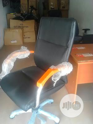 Managers Leather Wooden Swivel Chair