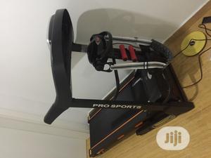 Originalbrand Imported 2.5hp Treadmill With Massager Dumbell