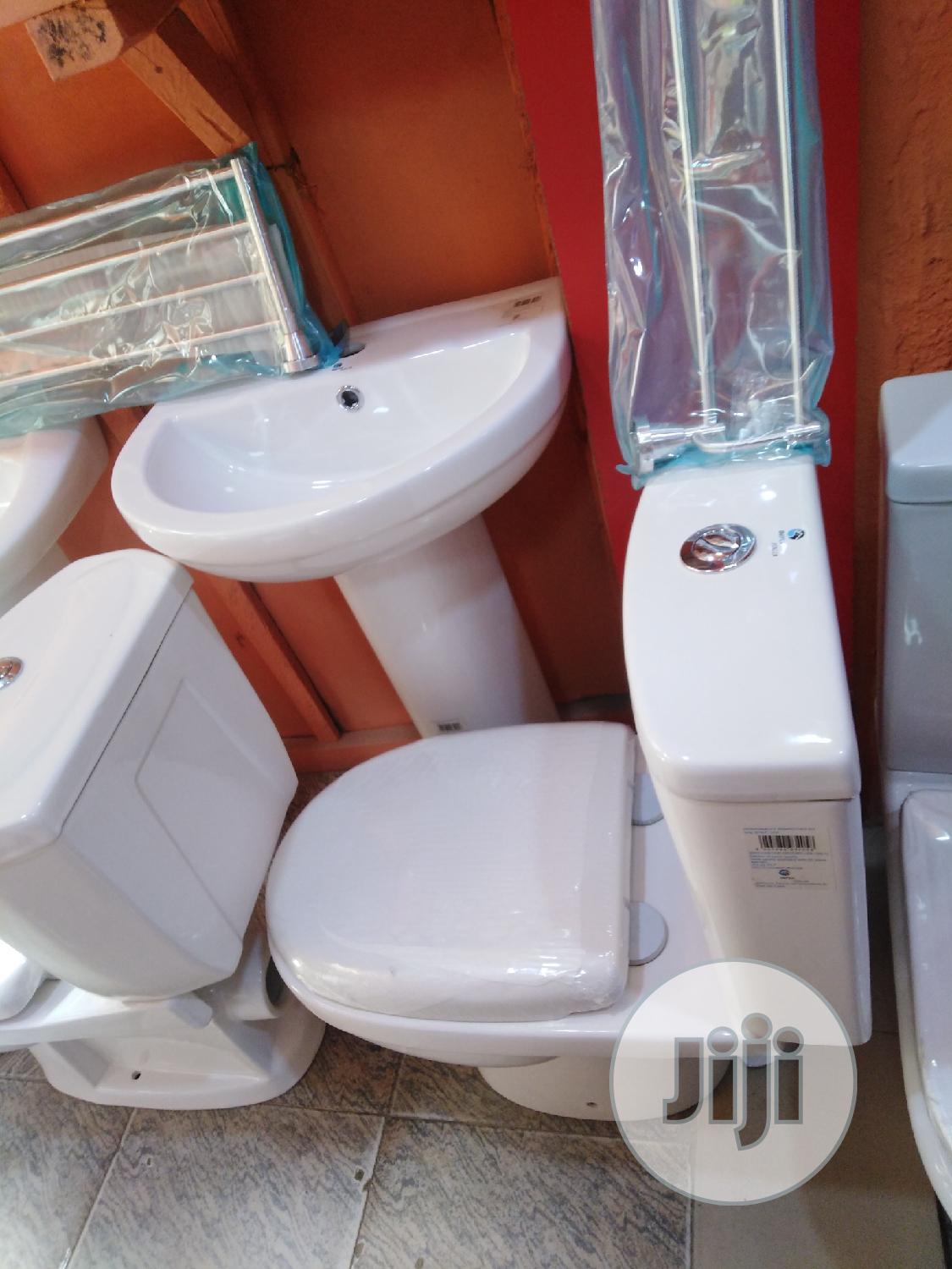 Twyford England Top Flush Close Couple Water Closet Toilet Set in Lagos