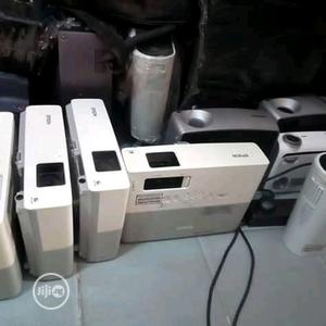 Amazing Discounted Projector