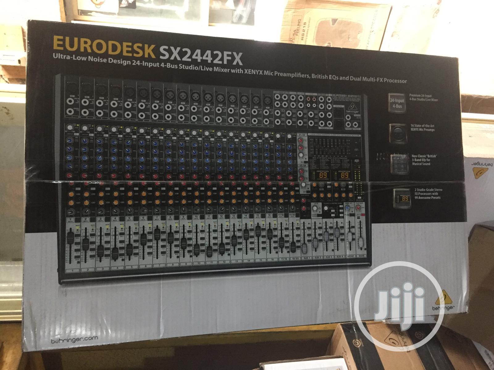 Behringer SX2442FX Eurodesk 24 Input 4 Bus Studio/Live Mixer Behringer SX2442FX Eurodesk 24 Input 4 Bus Studio/Live Mixer