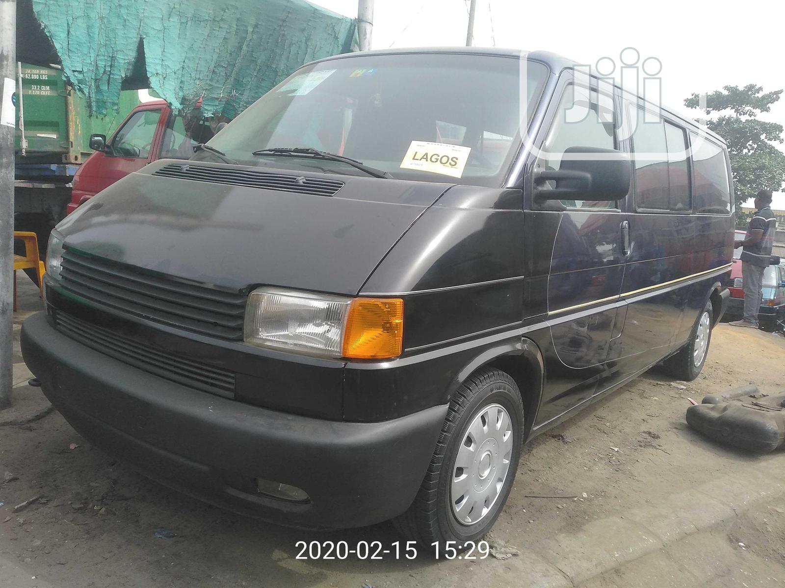 Volkswagen Transporter 2000 Black