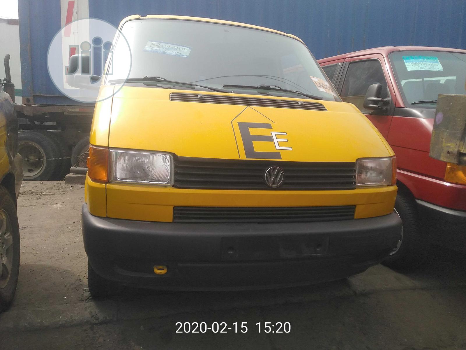 Volkswagen Transporter 2000 Gold