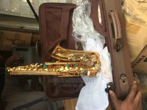 Armstrong Alto-Saxophone