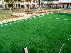 Fake Artificial Grass For Tennis Court Installation