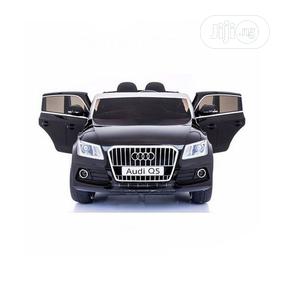 Audi 156q5-12v Battery Powered Kids Ride on Car