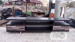 Topnotch Television Shelf/ Stand