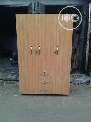 Wardrobe With Drawers