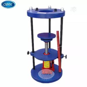 Soil Sample Extruder