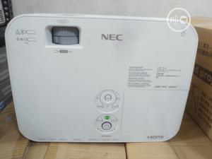 Nec Projector