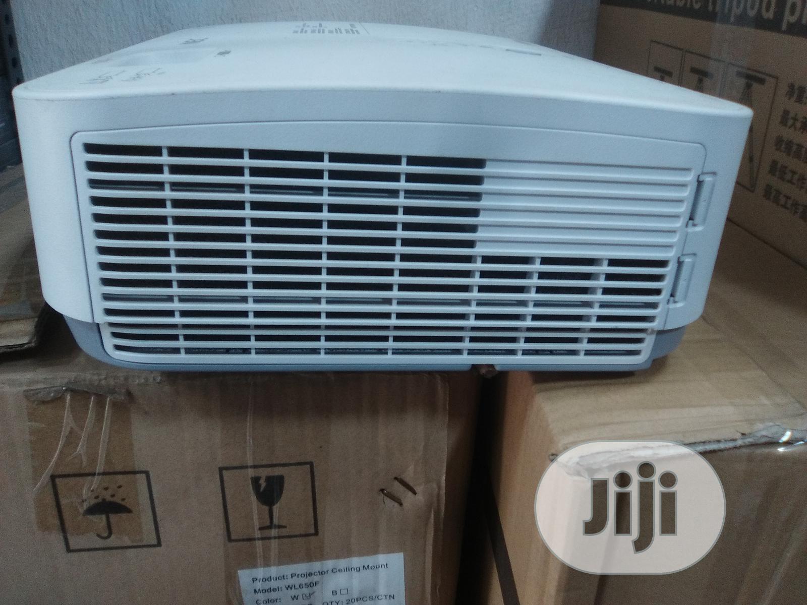 Nec Projector